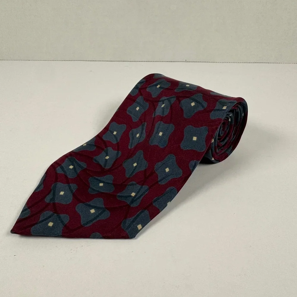 Giorgio Armani Silk Tie Mens OS Burgundy Geometric Floral Made in Italy 0453